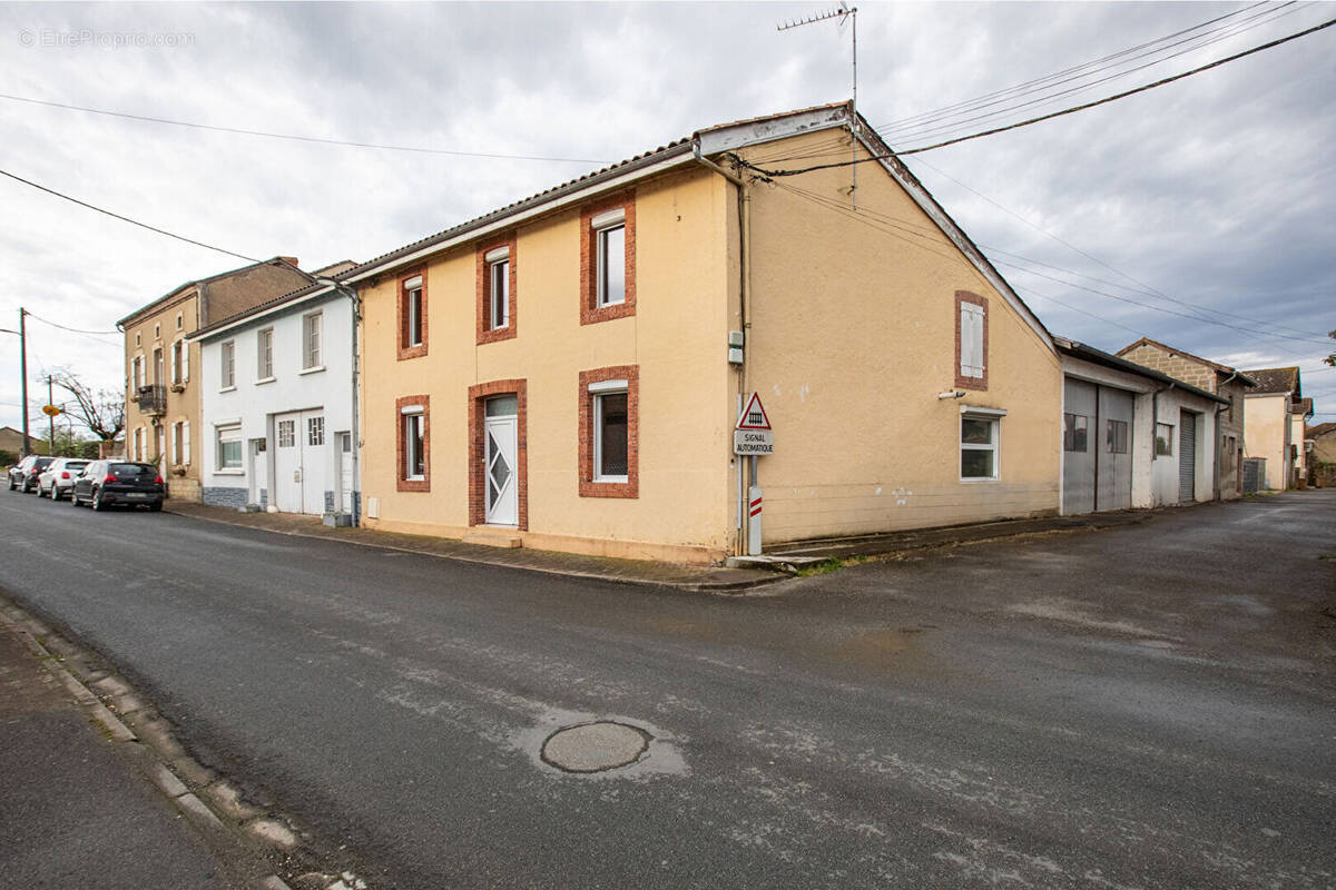 Maison à RISCLE