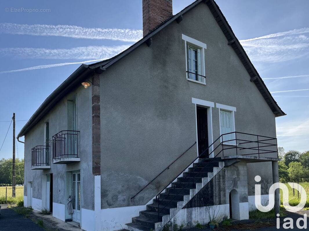 Photo 1 - Maison à ALLASSAC