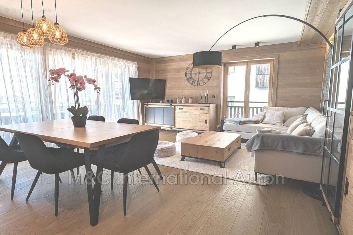 Appartement à SAINT-ETIENNE-DE-TINEE