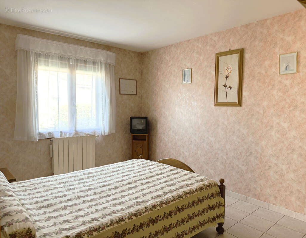 Maison à BOLLENE
