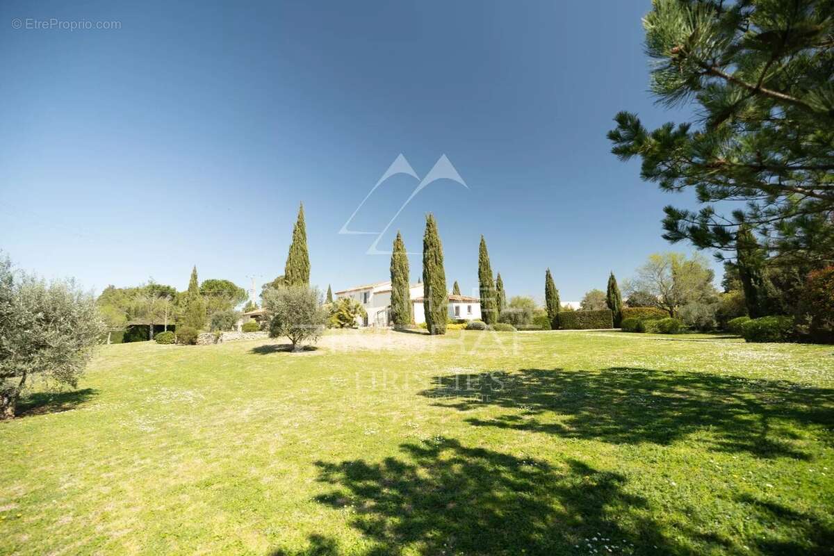 Maison à AIX-EN-PROVENCE