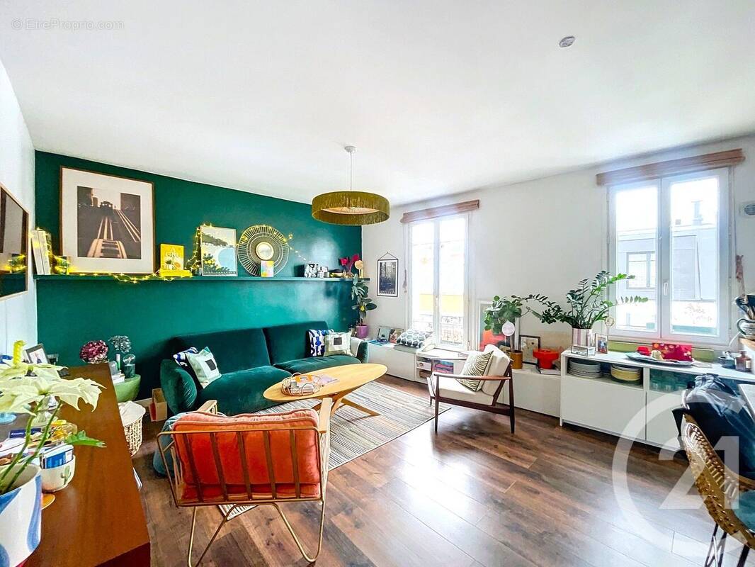 Appartement à SURESNES