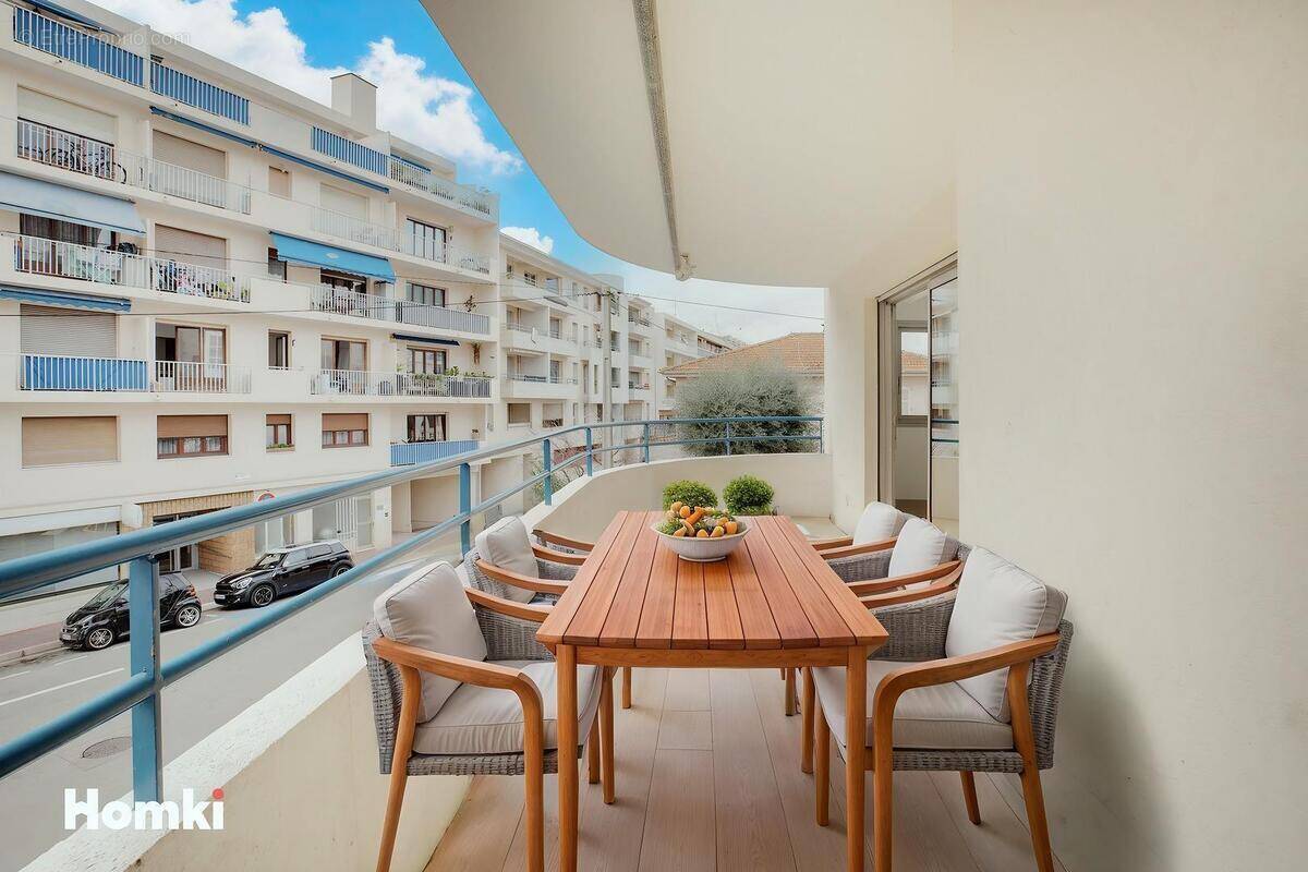 Appartement à CANNES