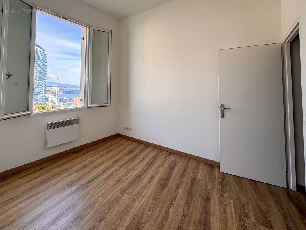 Appartement à BEAUSOLEIL