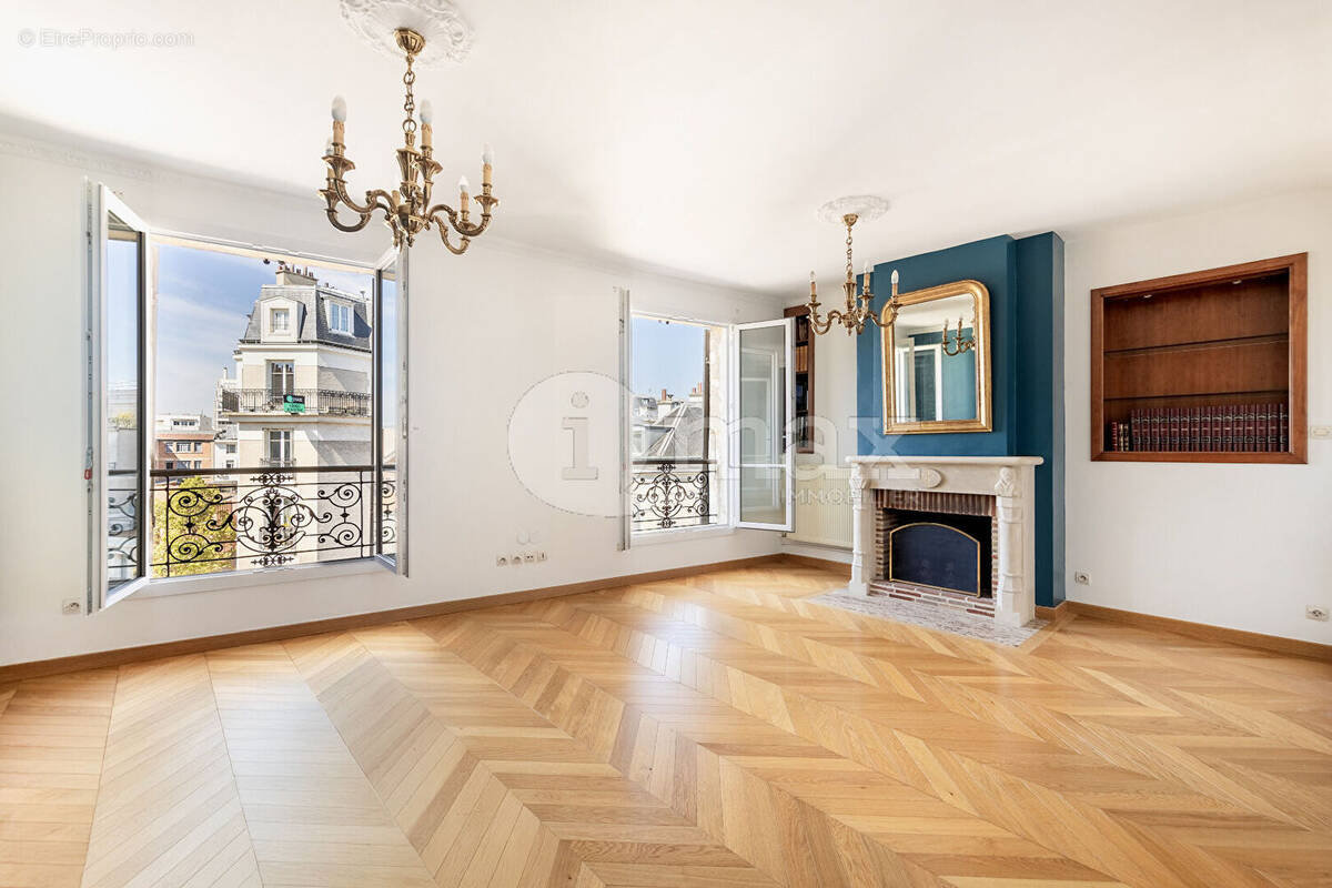 Appartement à ASNIERES-SUR-SEINE