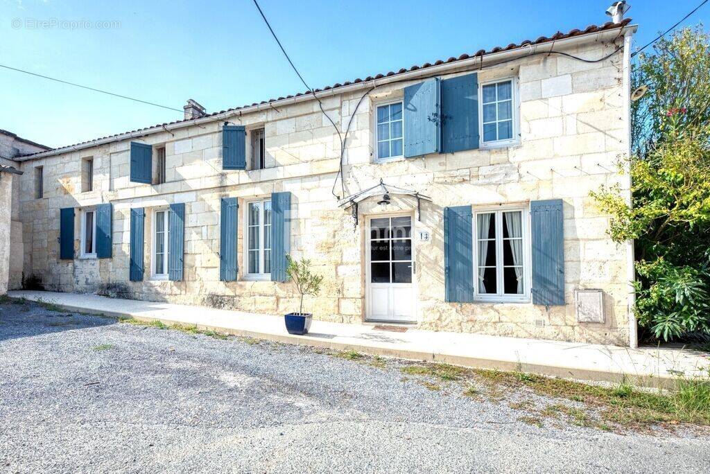 Maison à LUGON-ET-L&#039;ILE-DU-CARNAY