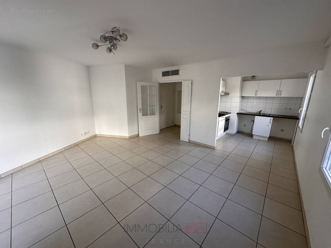 Appartement à BEAUSOLEIL