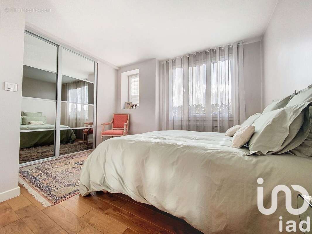 Photo 9 - Appartement à SAINT-MAUR-DES-FOSSES