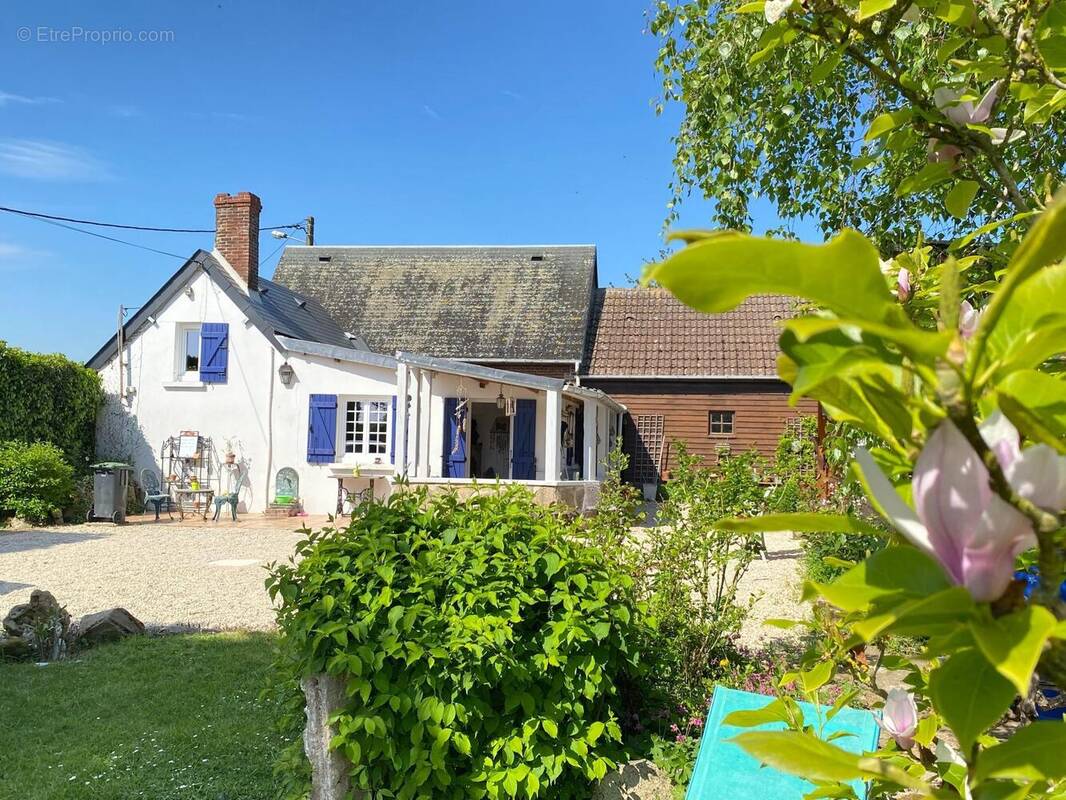 Photo 1 - Maison à SAINT-JUST-EN-CHAUSSEE