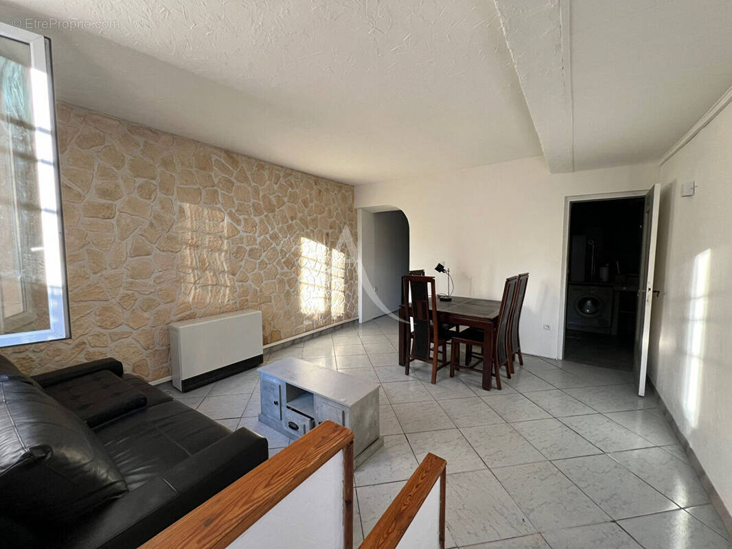 Appartement à CAGNES-SUR-MER