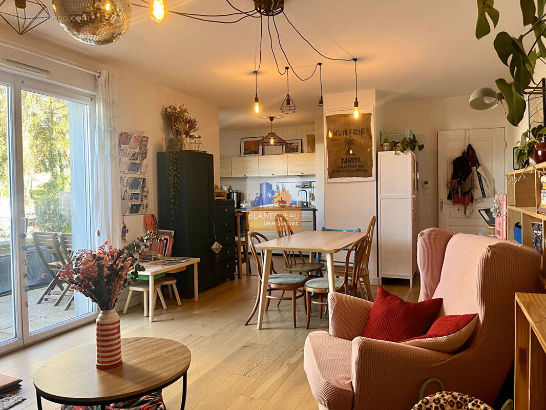 Appartement à REZE