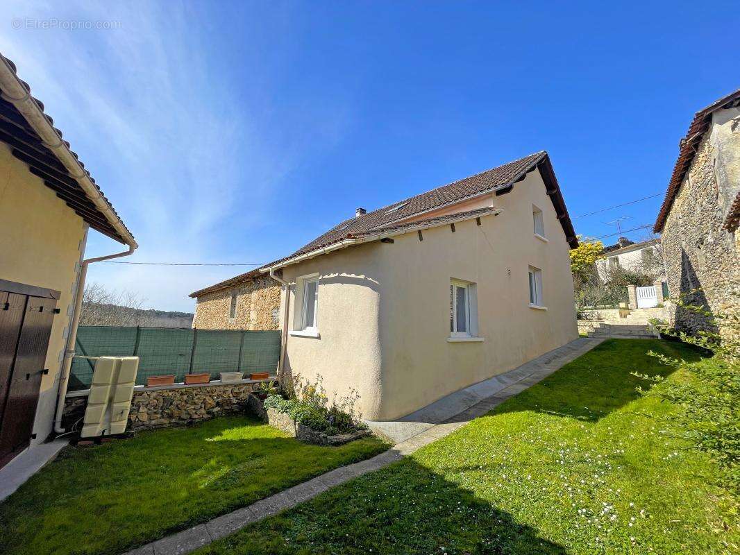 Maison à SOURZAC