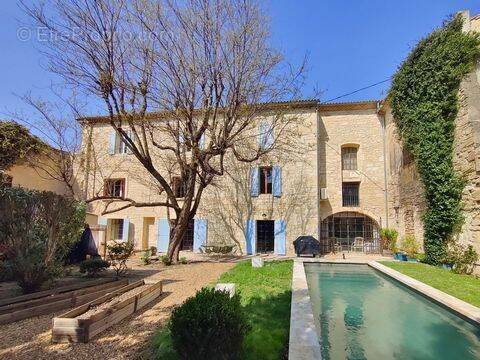 Maison à SAINT-REMY-DE-PROVENCE