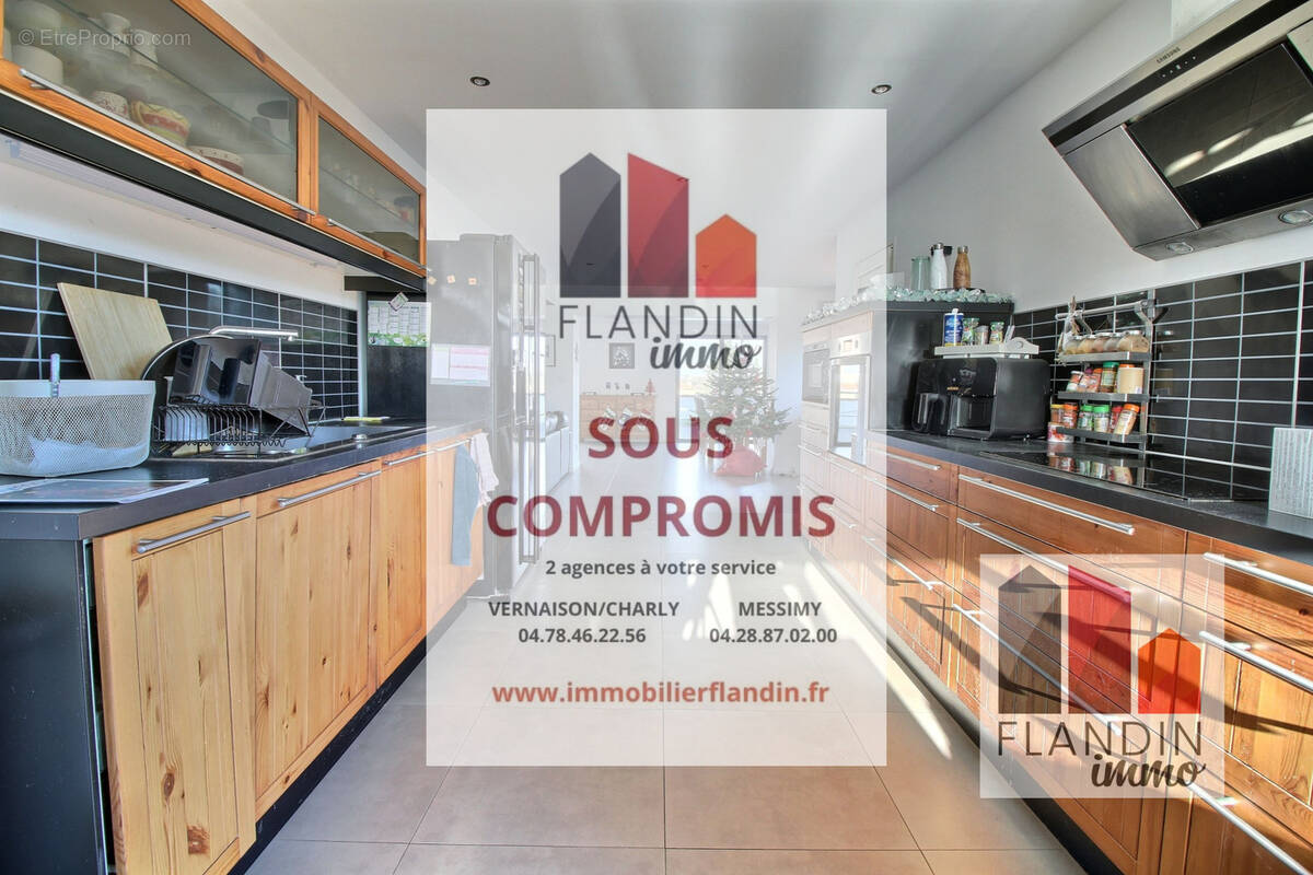 Maison à CHARLY
