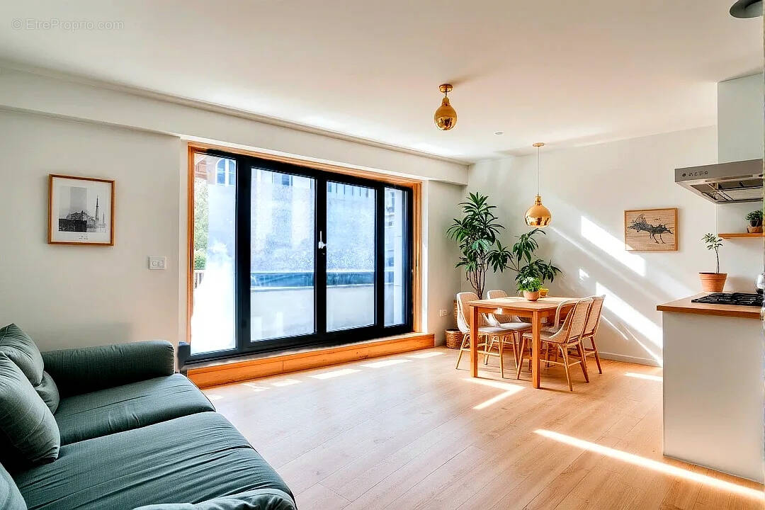 Appartement à PARIS-18E
