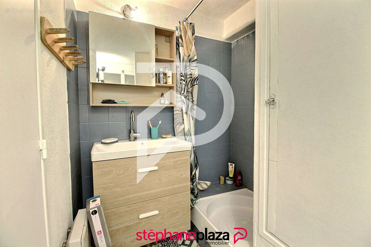 Appartement à HYERES