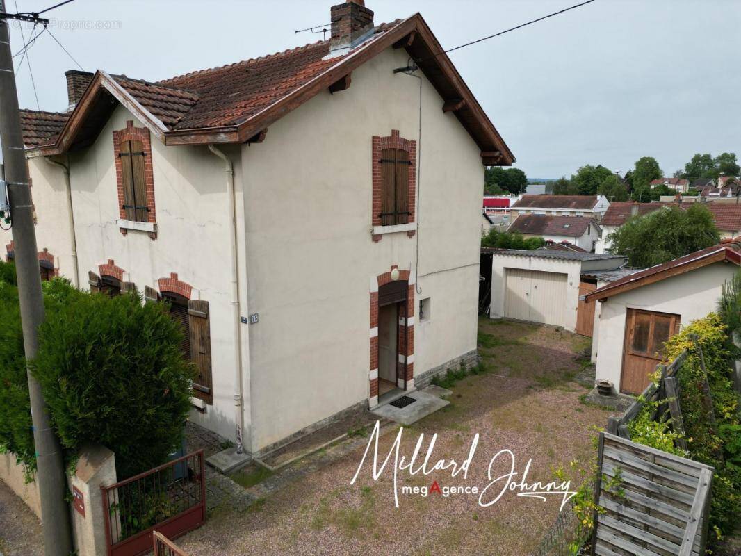 Maison à MONTCEAU-LES-MINES