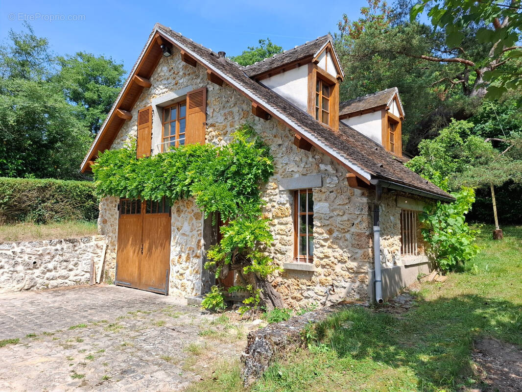 Maison à SENLISSE