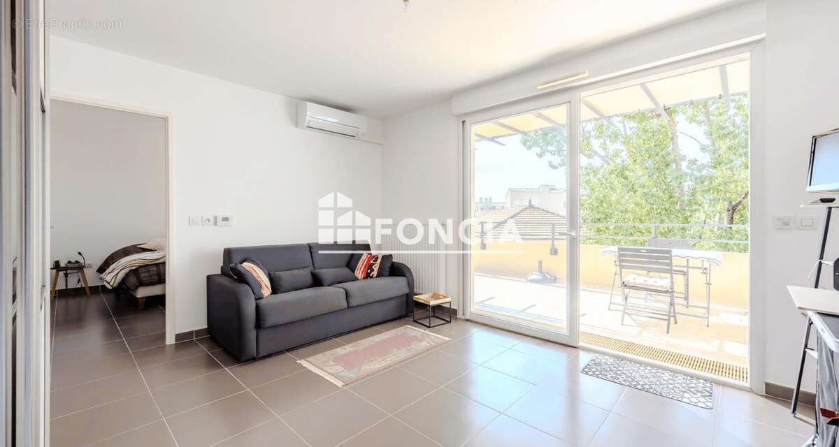 Appartement à HYERES