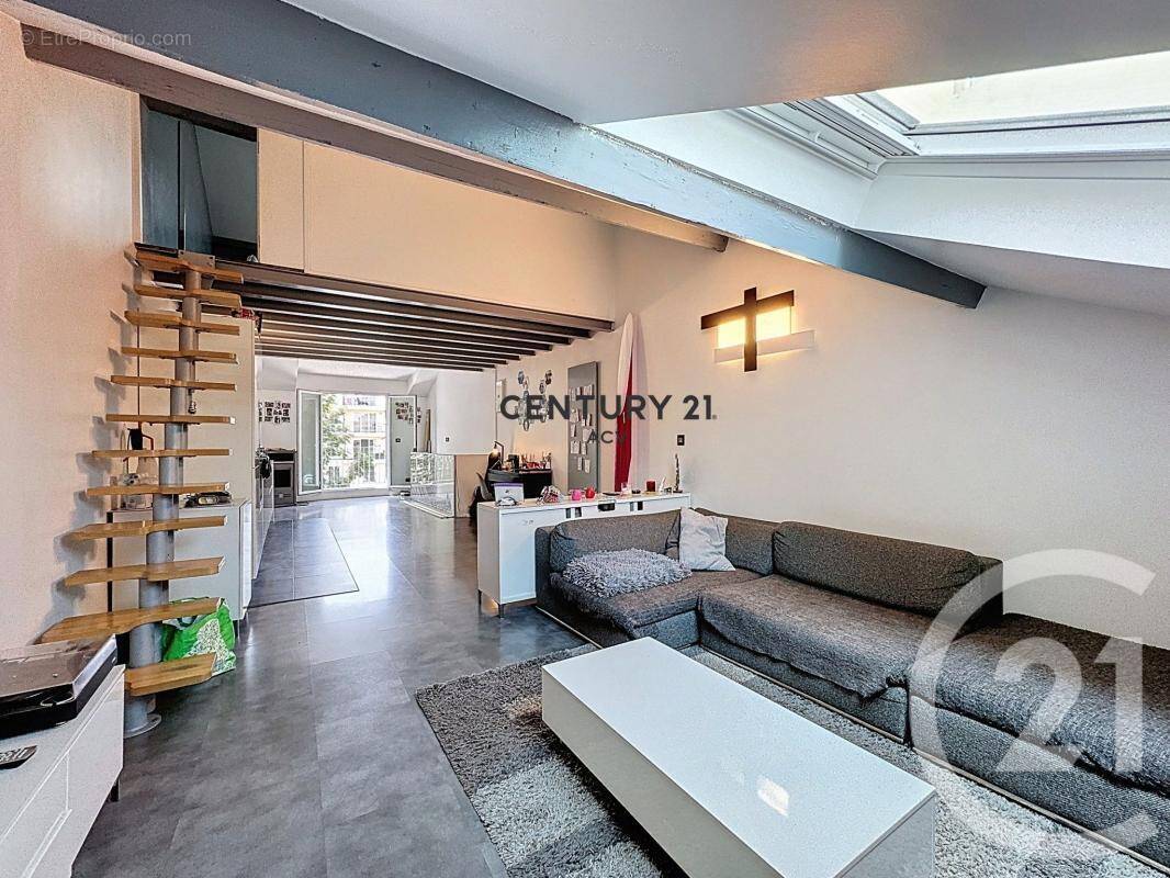 Appartement à MAISONS-ALFORT