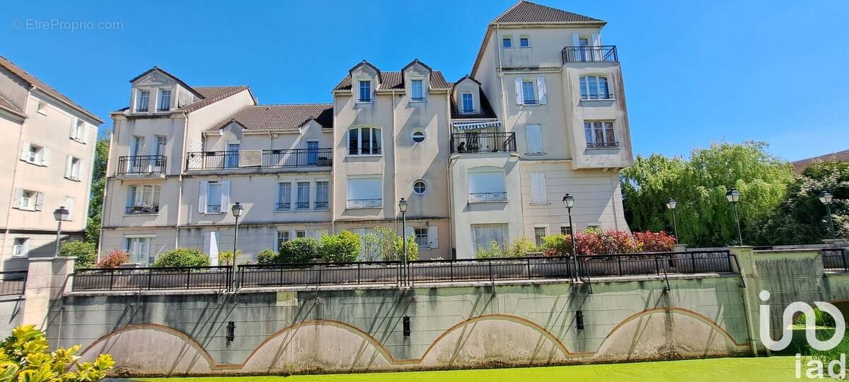 Photo 1 - Appartement à COURDIMANCHE