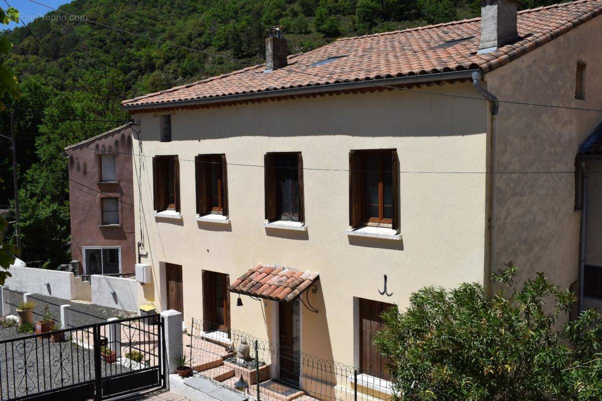 Maison à AXAT