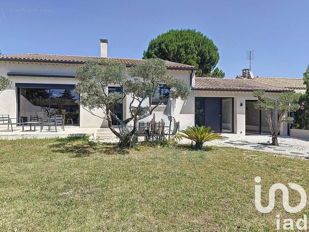 Photo 1 - Maison à SAINT-REMY-DE-PROVENCE