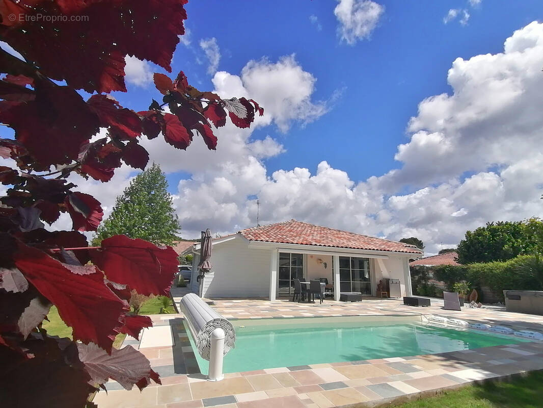 Maison à TOSSE