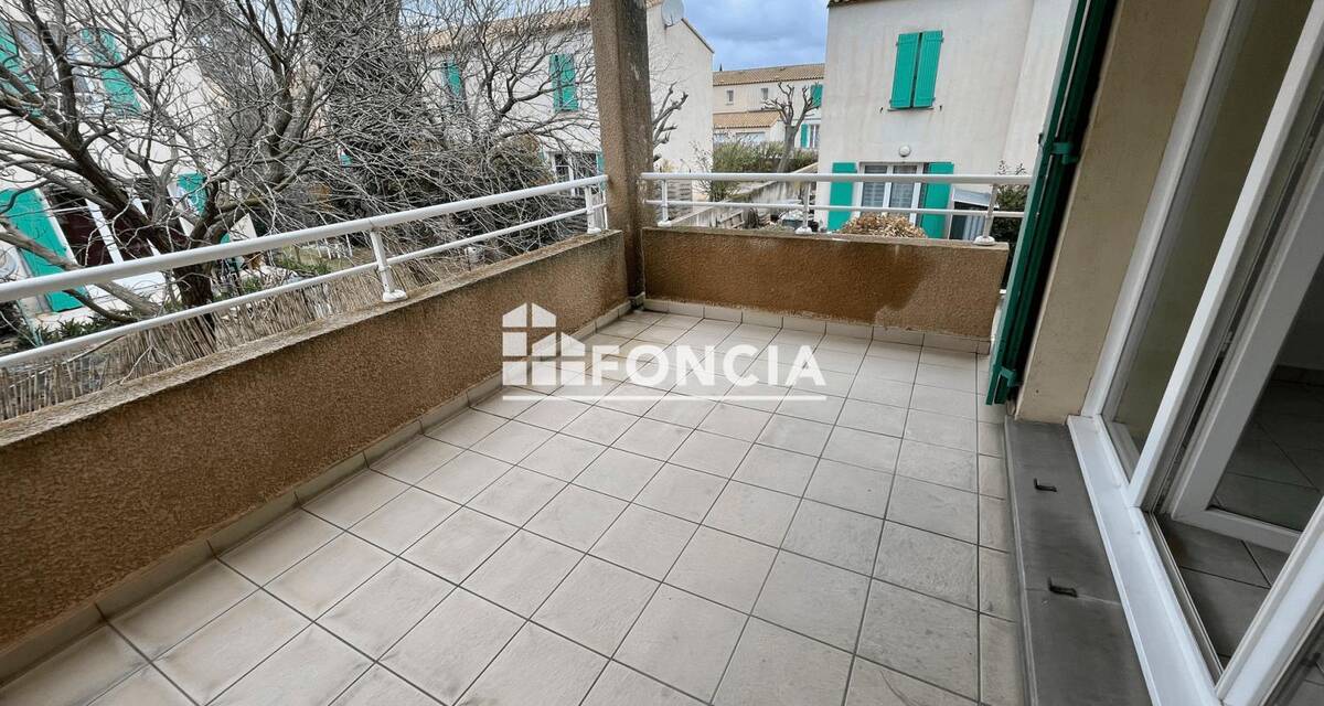 Appartement à LEZIGNAN-CORBIERES