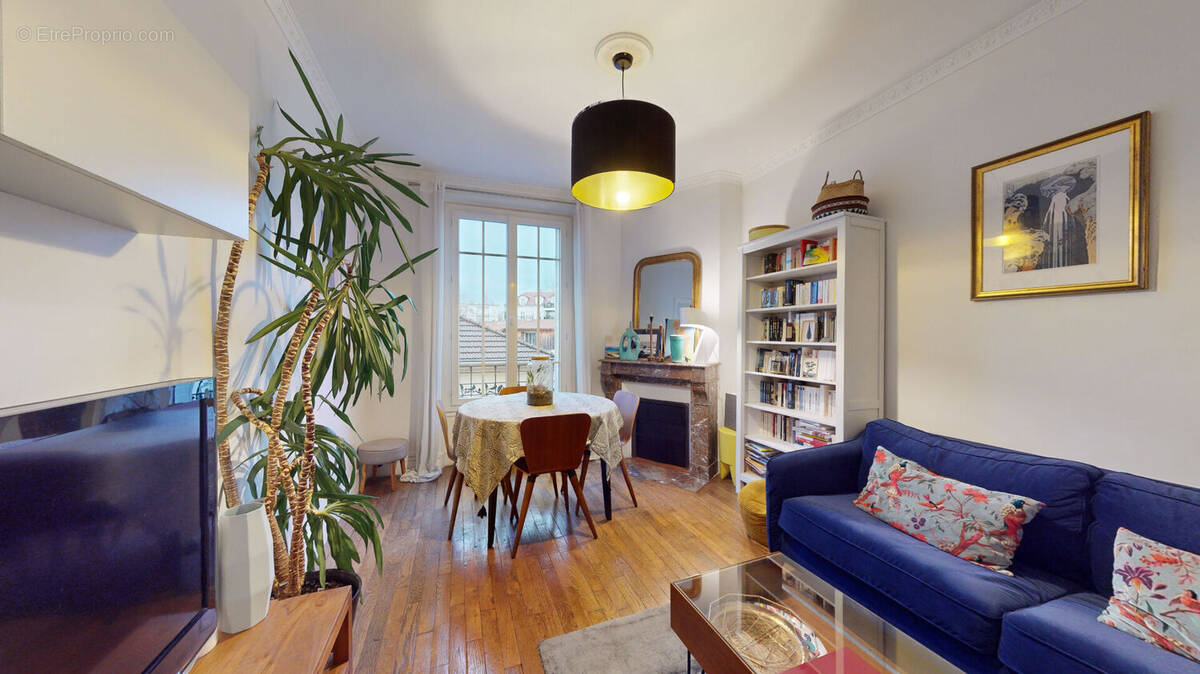 Appartement à MAISONS-ALFORT