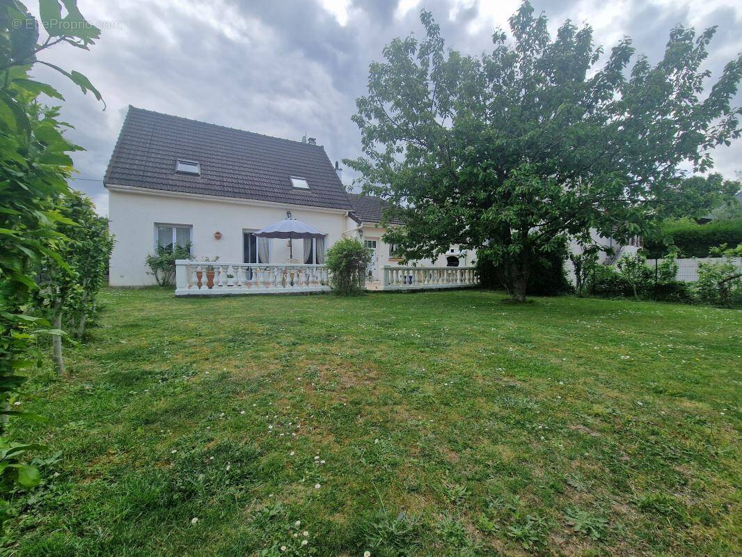 Maison à CHELLES