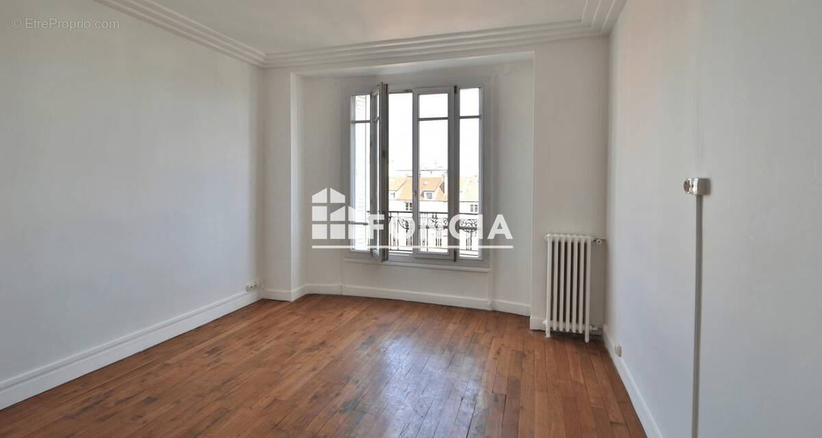 Appartement à ASNIERES-SUR-SEINE