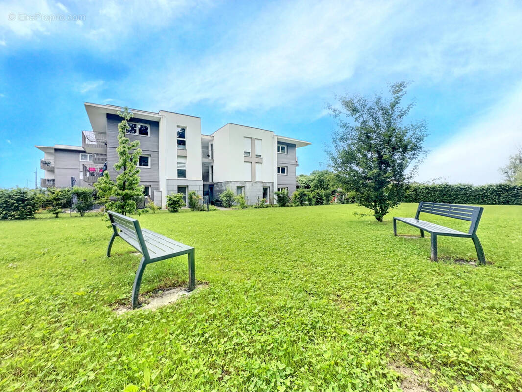 Appartement à ANTHY-SUR-LEMAN