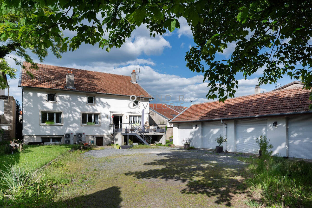 Maison à TOUL