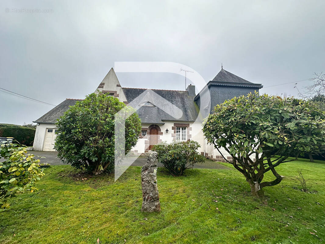 Maison à CAVAN