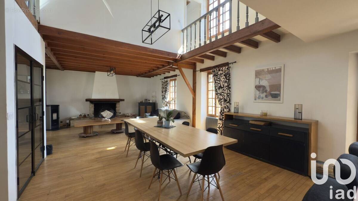 Photo 1 - Maison à FONTENAY-SAINT-PERE