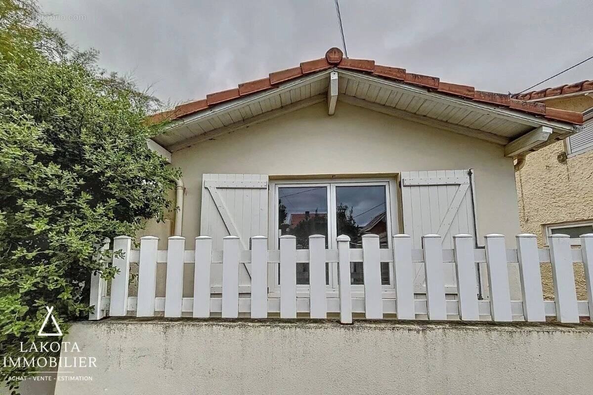 Maison à LACANAU
