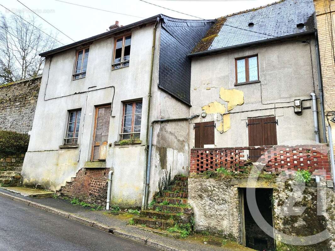 Maison à LA NEUVE-LYRE