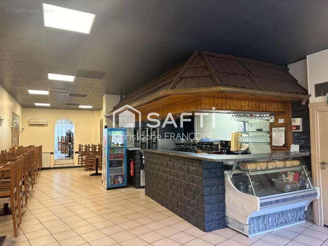 Photo 1 - Commerce à BELLEGARDE-SUR-VALSERINE
