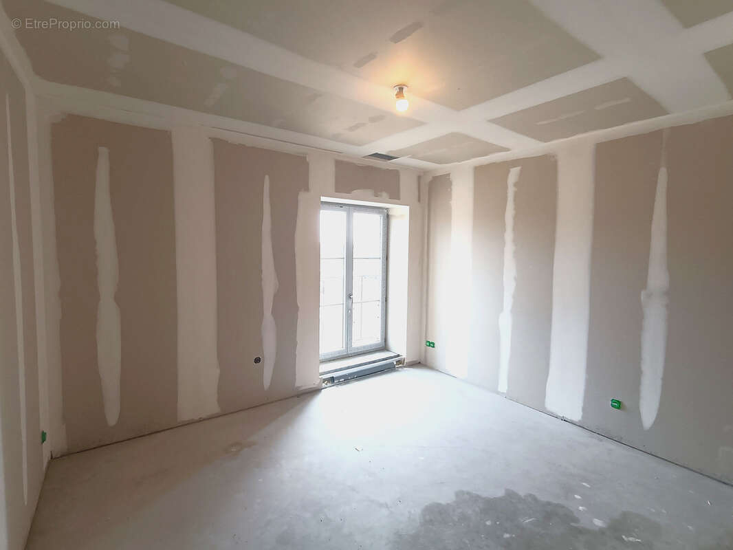 Appartement à CRECHES-SUR-SAONE