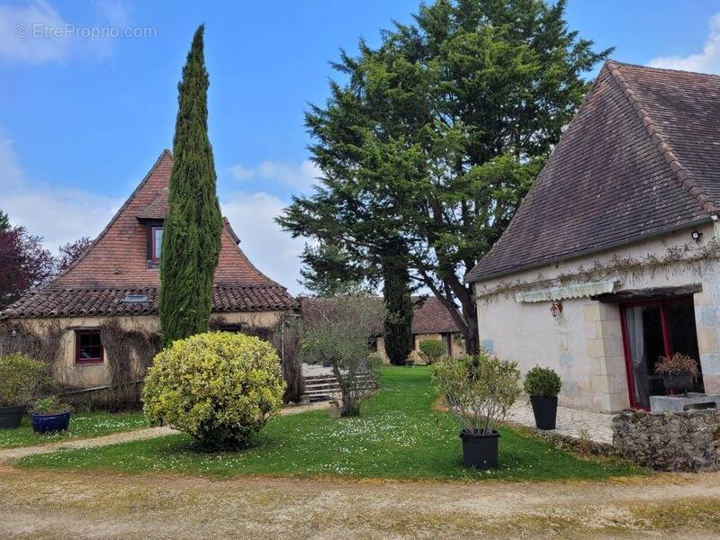 Maison à LA DOUZE