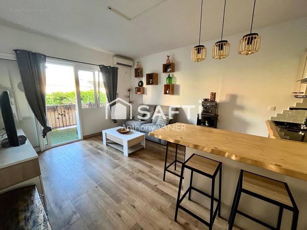 Photo 1 - Appartement à VILLENEUVE-LOUBET