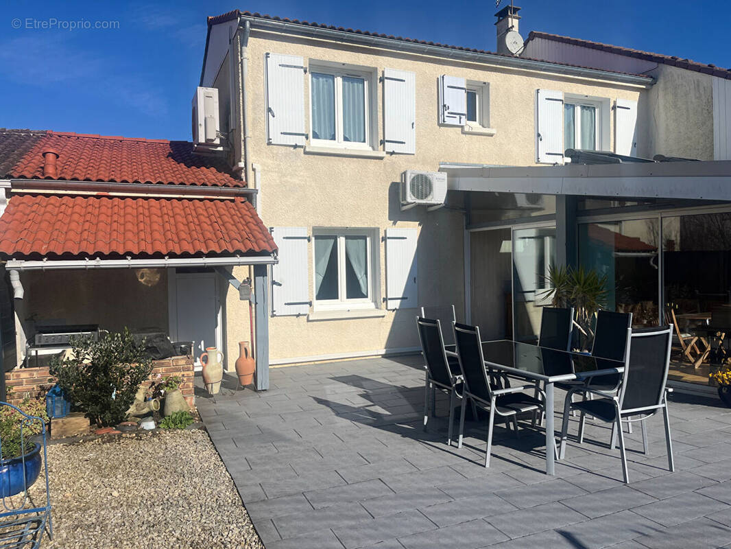 Maison à POITIERS