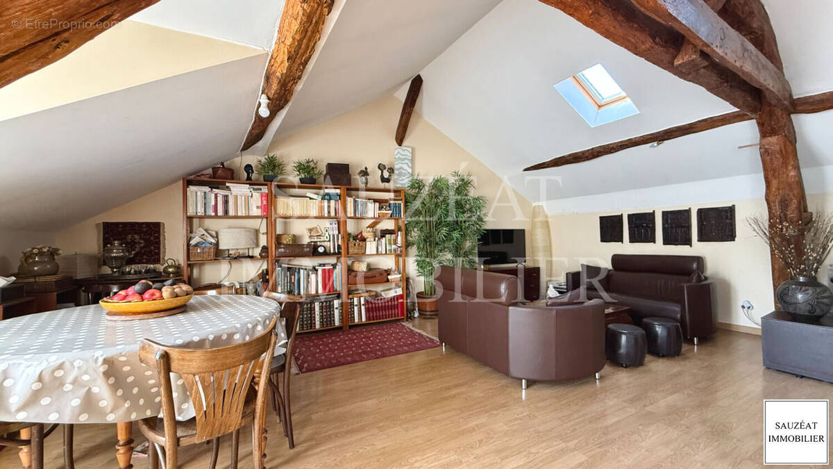 Appartement à BAGNEUX