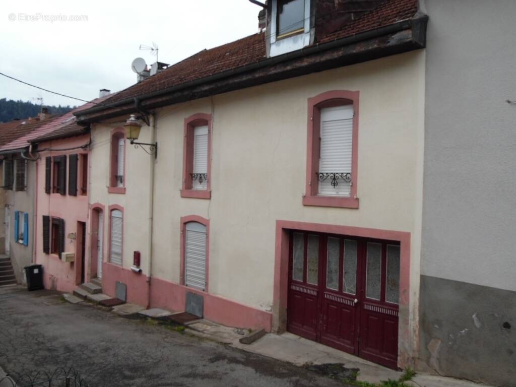 Maison à SENONES
