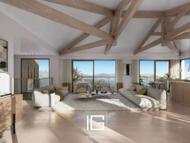 Maison à HYERES