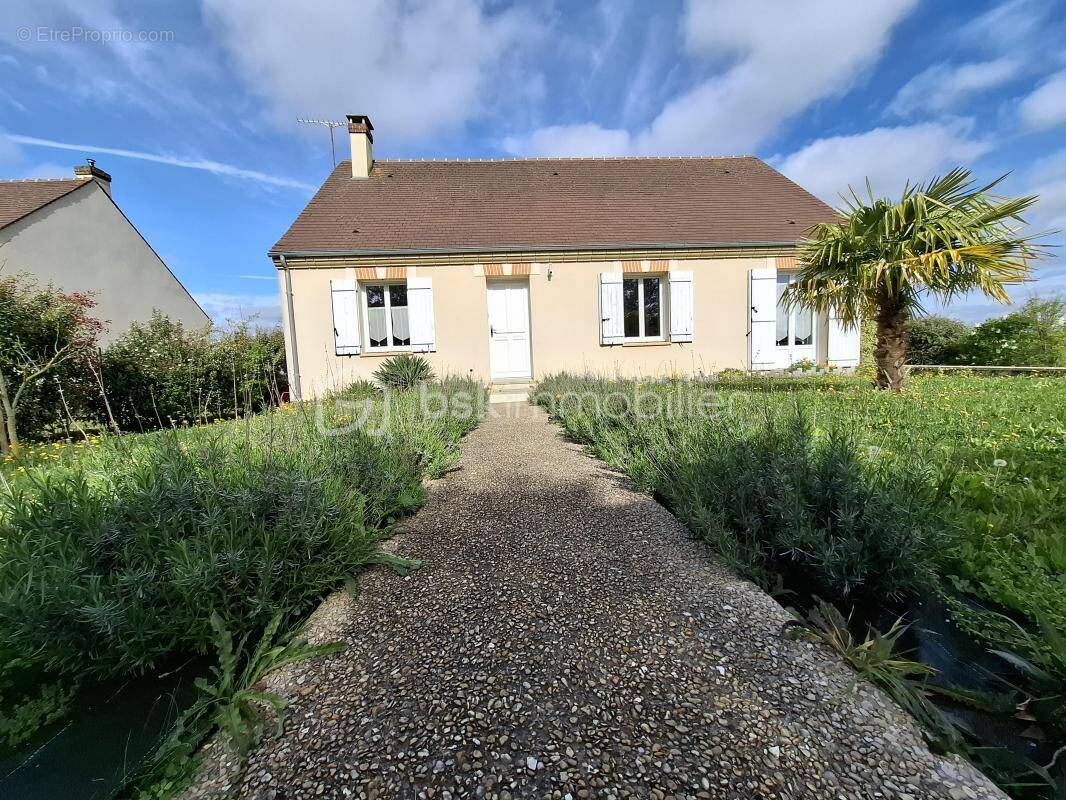 Maison à DADONVILLE