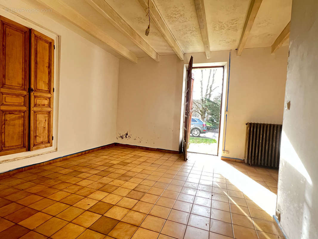 Maison à CIVAUX