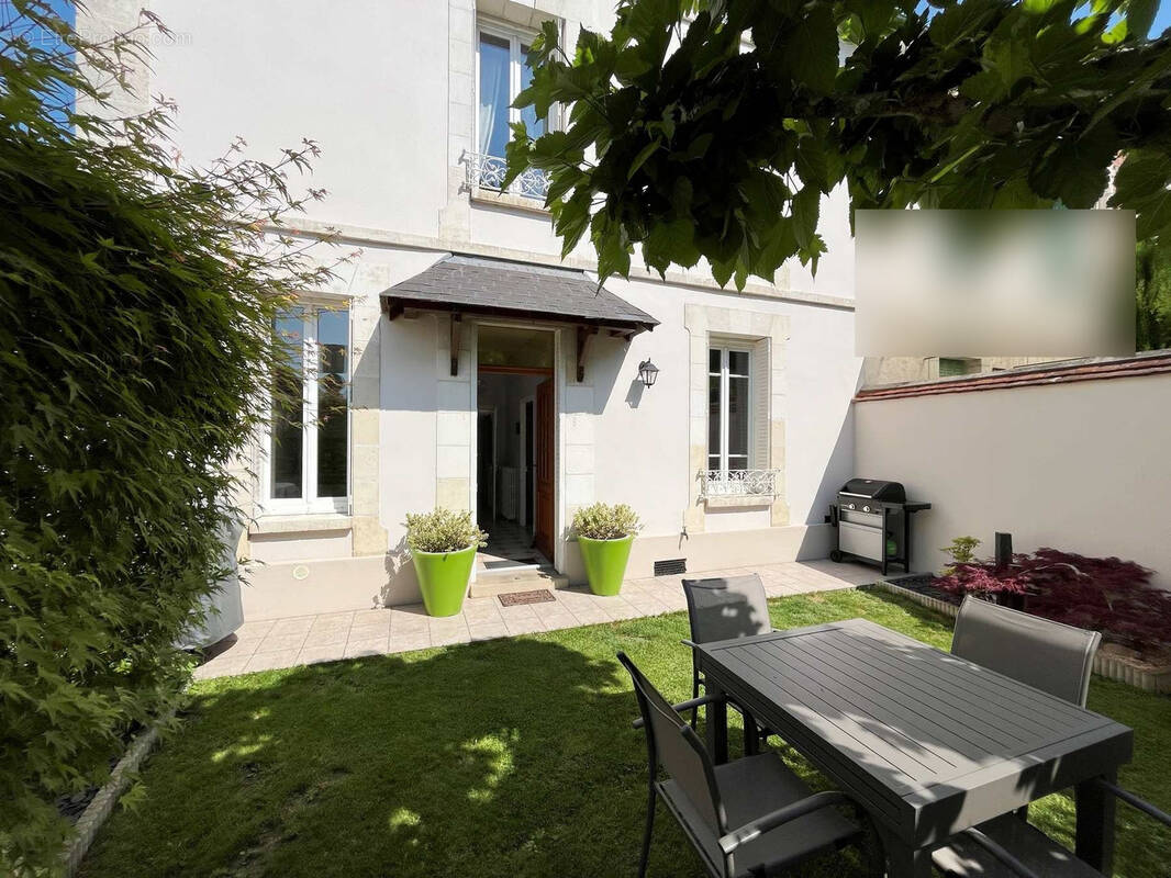Maison à SENS