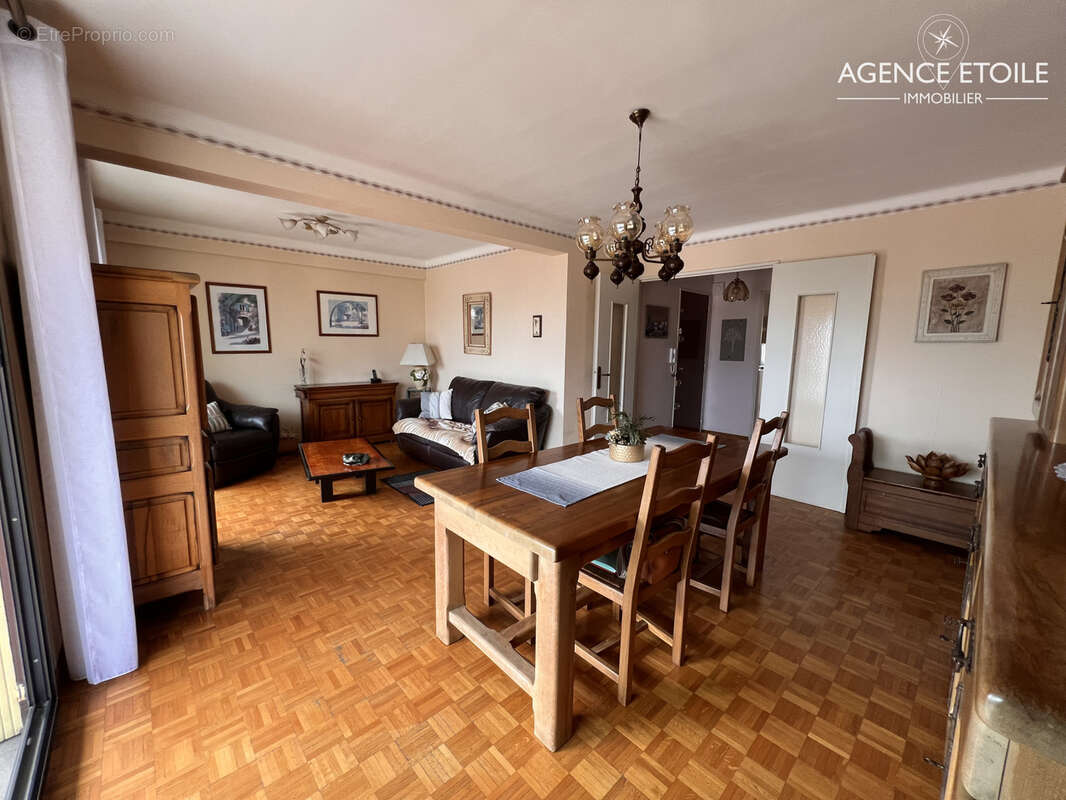 Appartement à MARSEILLE-10E